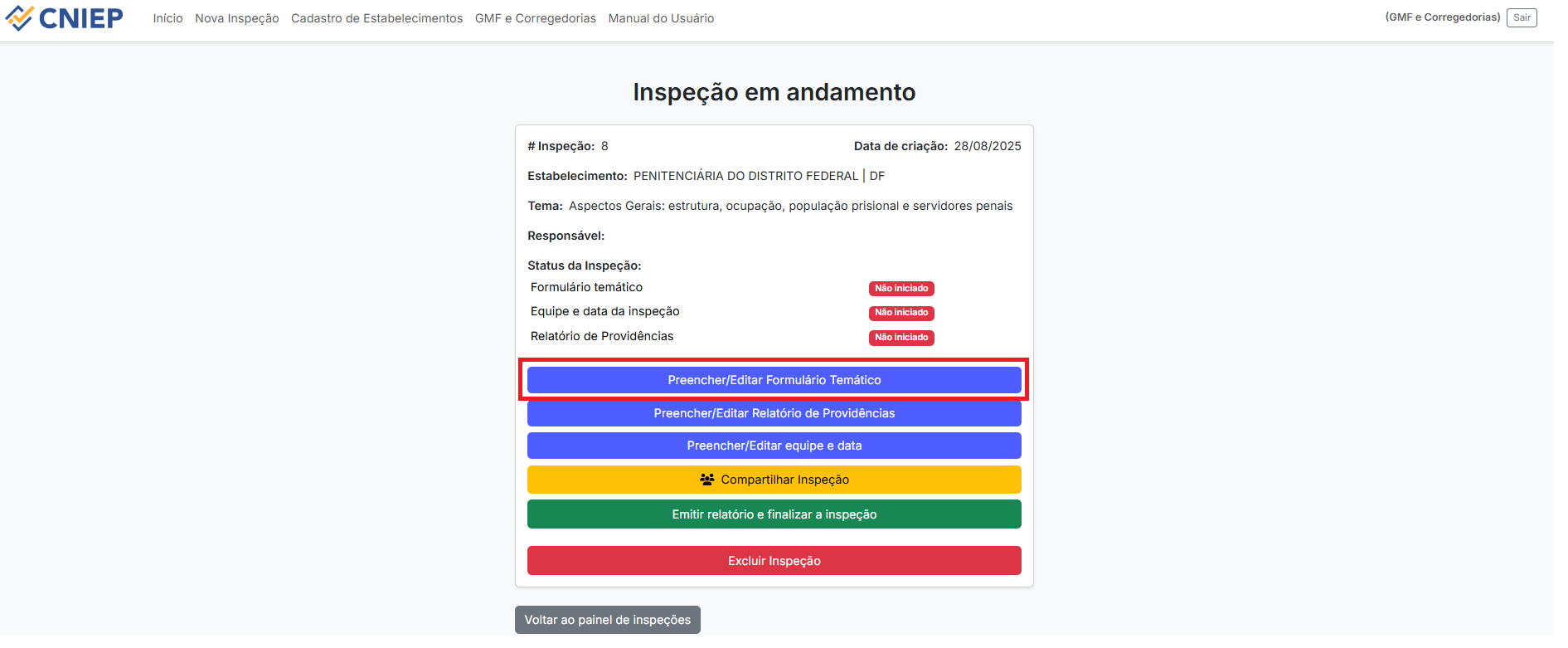 Painel lateral com status das seções